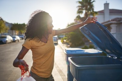 Das Barriere-Verpackungsverfahren von Inhance Technologies wurde von APR und PRE als vollständig wiederverwertbar anerkannt